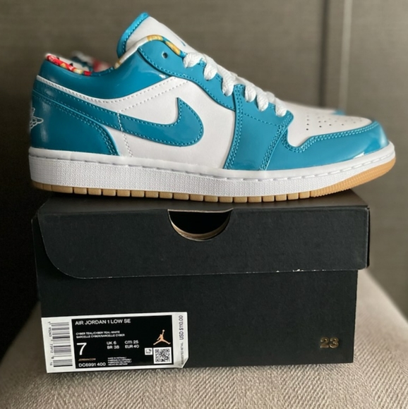 ‼❌SOLD❌Jordan 1 Low SE - Picture 11 of 11